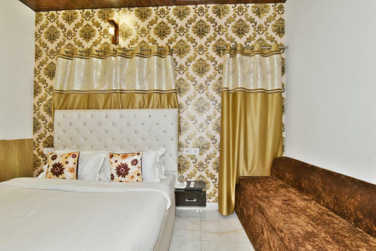 Hotel Sallow International By Sonachi Amritsar Dış mekan fotoğraf